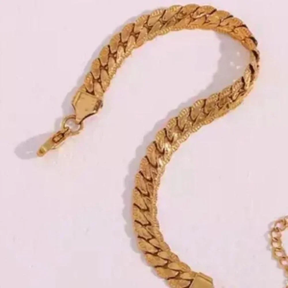 NEW 18K GOLD FLAT CHAIN BRACELET, NICE BRACELET, CUTE BRACELET - Picture 5 of 6